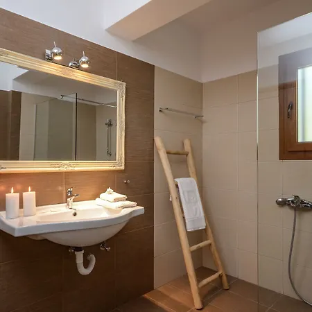 Bella Vista Apartment *